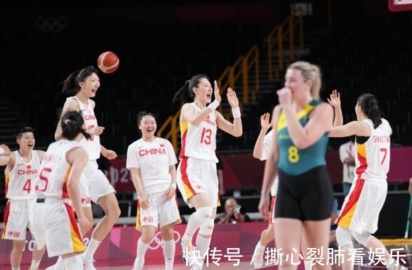 篮球勇士队内三分比赛，球星夺冠