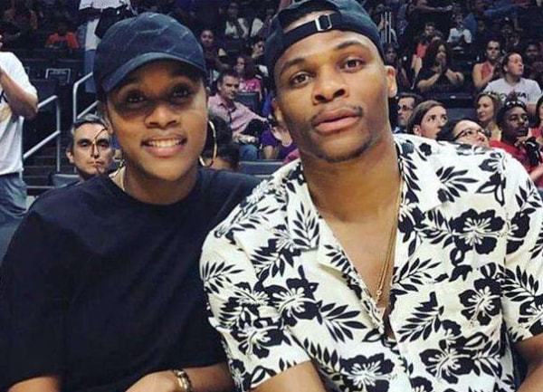 官方：因用手触碰对手脖子，梅西、苏亚雷斯被处以罚款