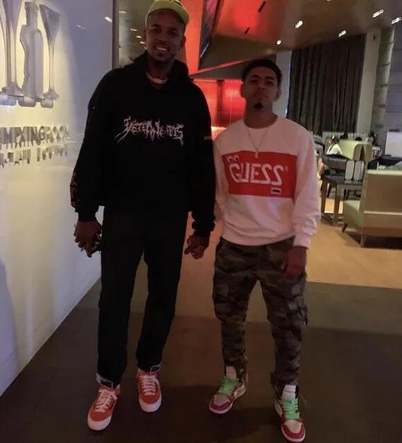 中超-奥斯卡送助攻杨云染红 沧州1-1三镇13轮不胜