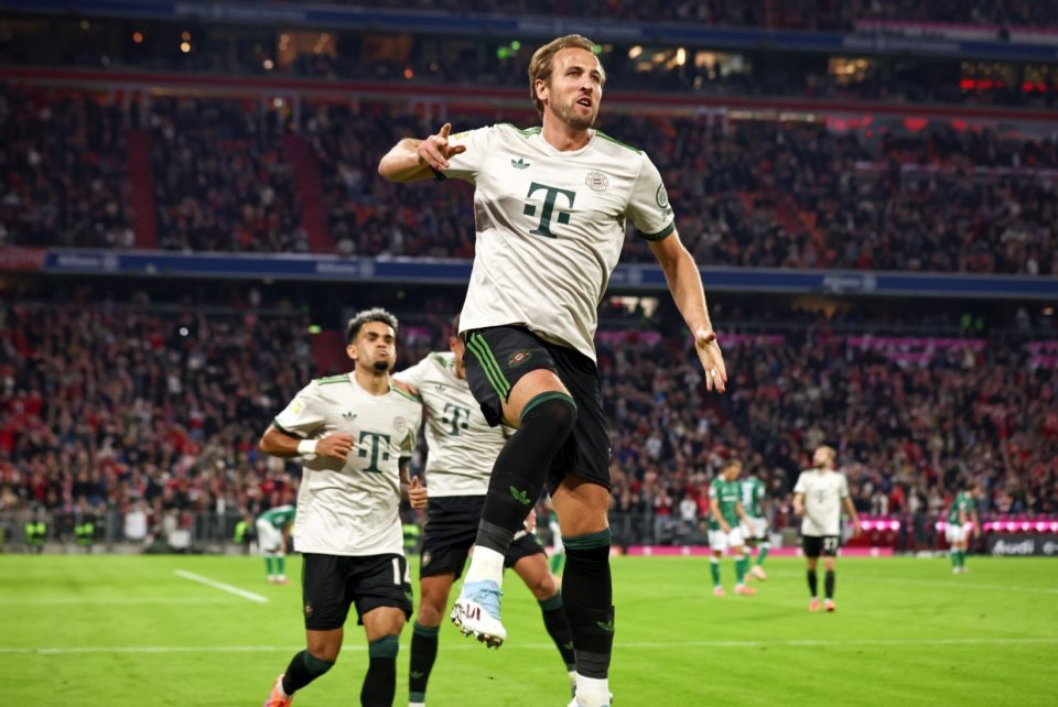 再见特雷杨！2换1交易达成，老鹰豪组新四巨头，东部彻底变天了