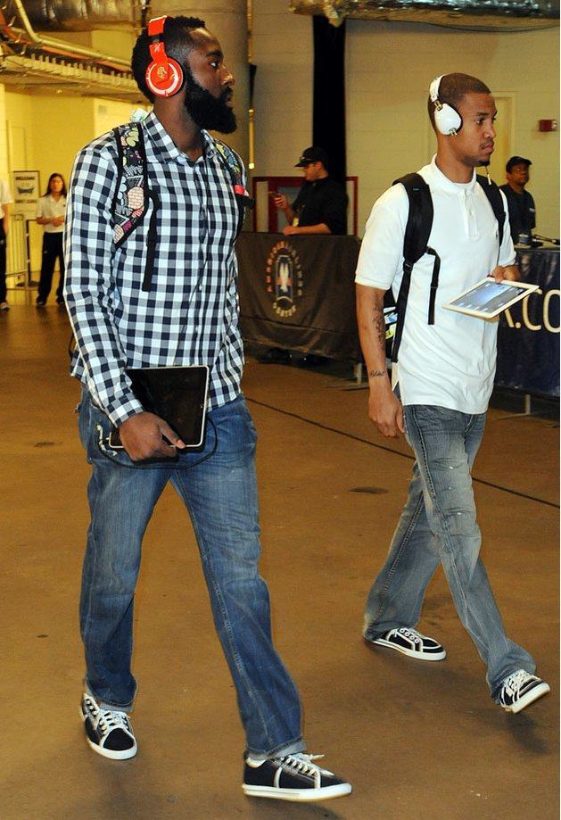 对阵阿拉维斯：⚽️⚽️