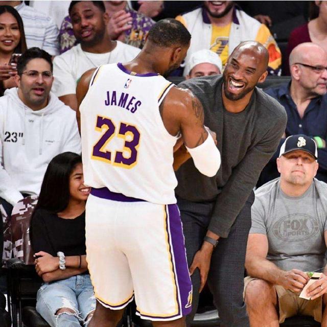 快看今天是谁过生日 😍