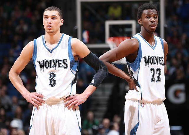 2025 世界大赛回顾：道奇队在第七战客场击败蓝鸟，山本由伸贡献 7 局精彩投球